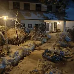 Landhaus-sutje-wolkenlos Lejlighed