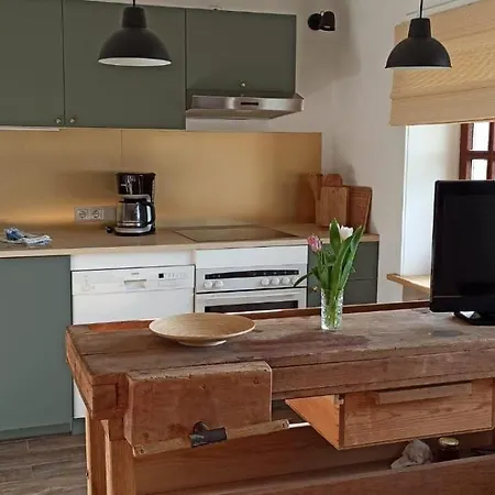 Landhaus-sutje-wolkenlos 아파트