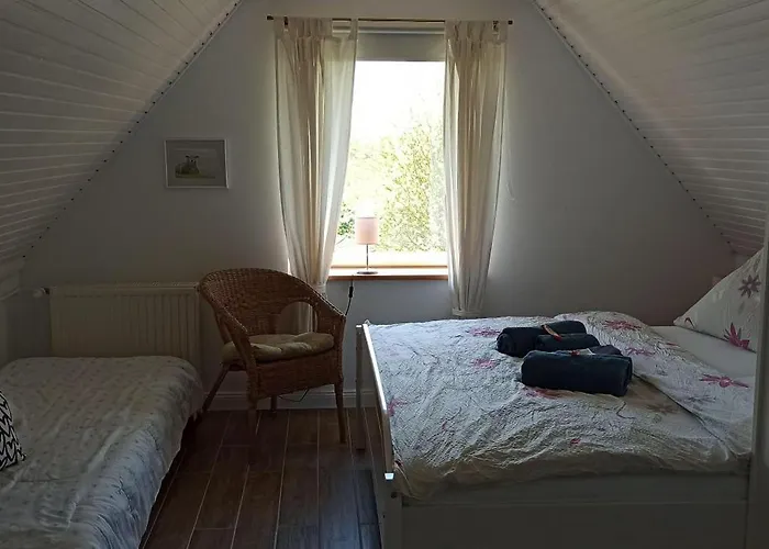 Landhaus-sutje-wolkenlos Böhl